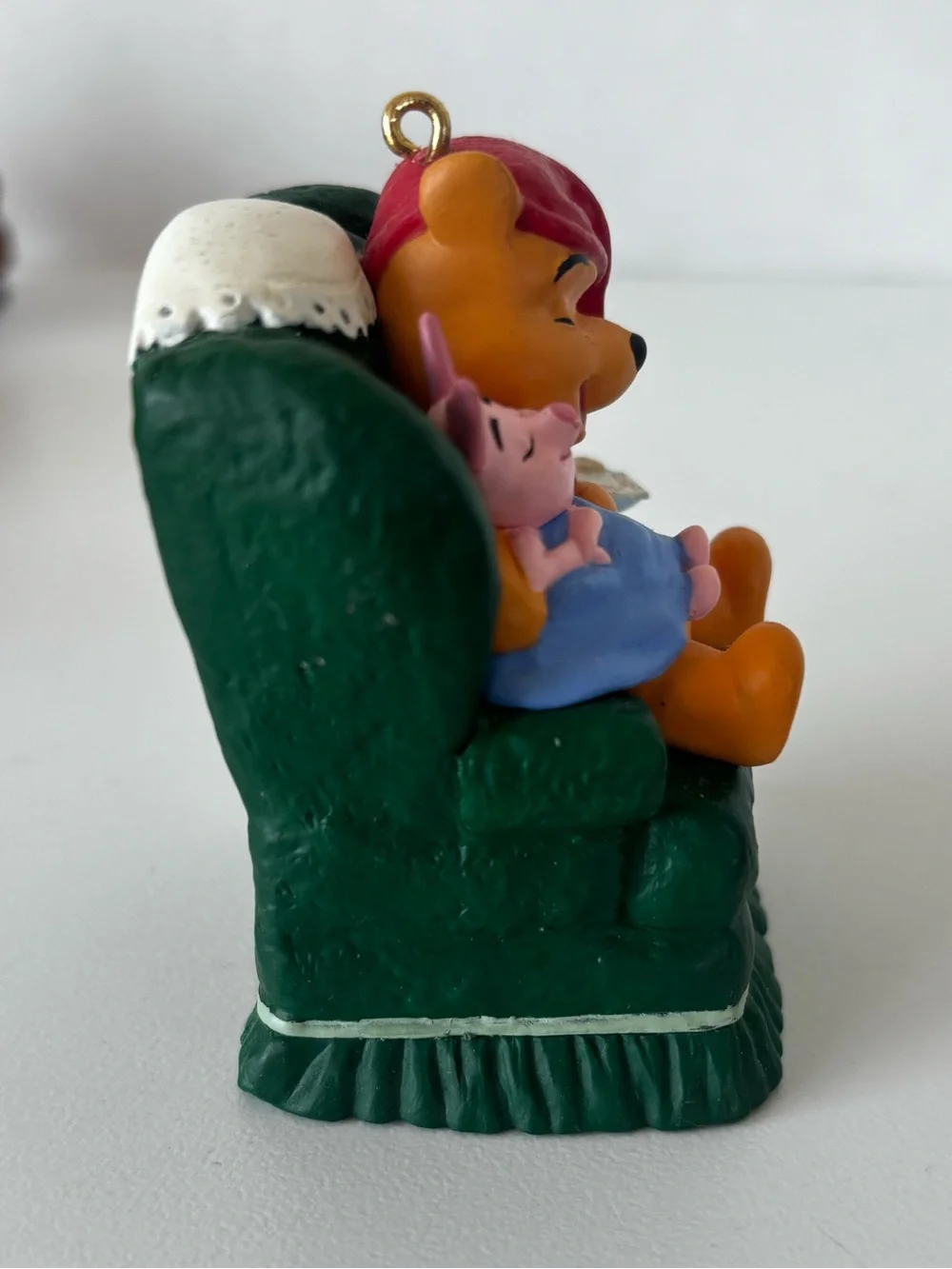 1997 Hallmark Keepsake Waitin' on Santa Winnie the Pooh Ornament